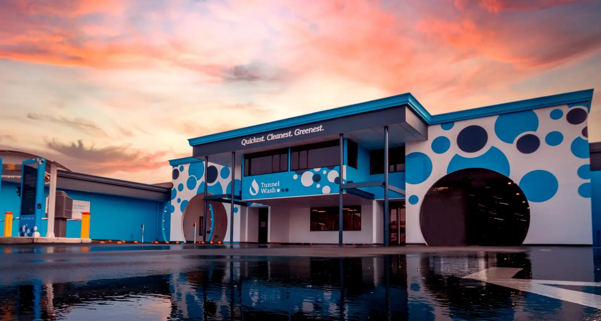 Front view of a tunnel car wash building